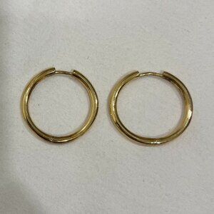 Gold Hoops, Medium Size